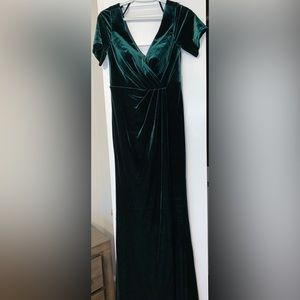 Revelry Emerald Green Velvet Bridesmaid Dress Size 4
